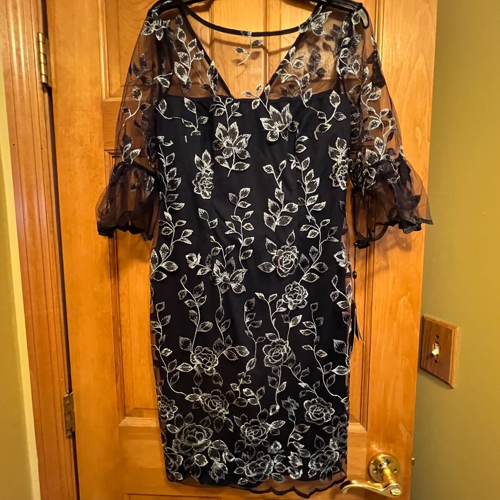 Embroidered bell sleeve dress